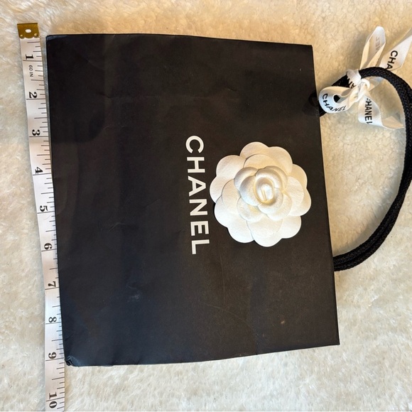 Chanel Small Shopping Bag - Picture 5 of 6